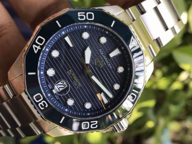 Tag Heuer Aquaracer Calibre 5 Professional 300 Blue Ceramic Blue Dail WBP201B🇨🇭🇨🇭 รูปที่ 5