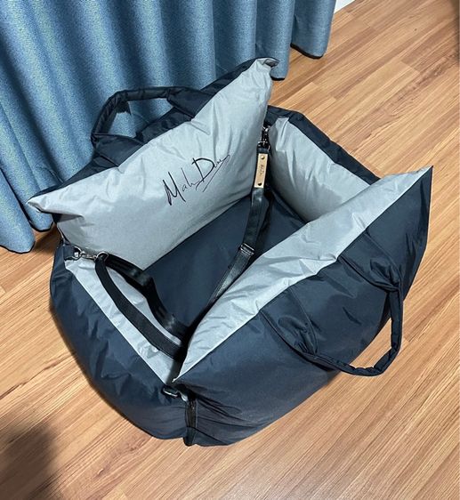 อื่นๆ กระเป๋าหมา คาร์ซีทหมา ชามหมา ถาดรองฉี่หมา ขวดน้ำหมาแผ่นรองฉี่หมา