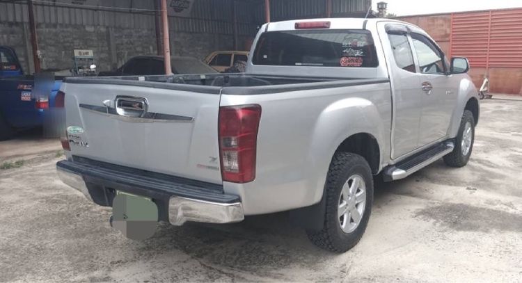 Isuzu D-MAX 2013 2.5 Hi-Lander Z Pickup ดีเซล ไม่ติดแก๊ส เกียร์ธรรมดา บรอนซ์เงิน รูปที่ 3