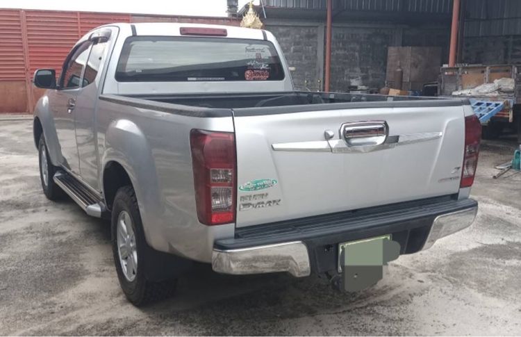 Isuzu D-MAX 2013 2.5 Hi-Lander Z Pickup ดีเซล ไม่ติดแก๊ส เกียร์ธรรมดา บรอนซ์เงิน รูปที่ 4