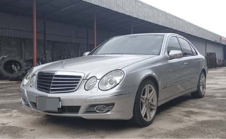 Mercedes-Benz E-Class 2009 E220 CDI Sedan ดีเซล ไม่ติดแก๊ส เกียร์อัตโนมัติ บรอนซ์เงิน รูปที่ 2