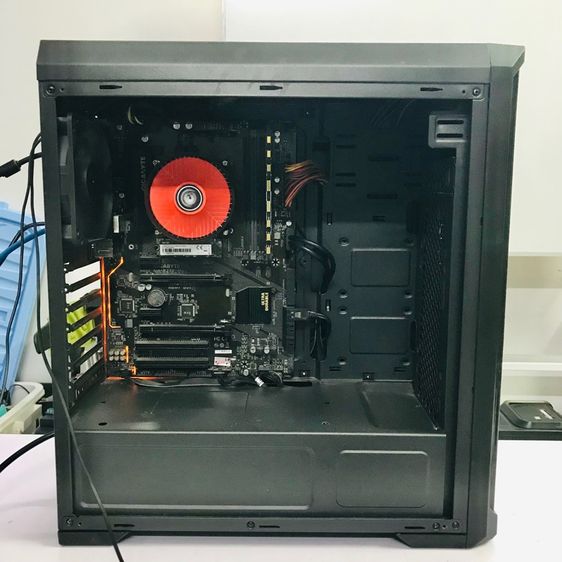 คอมพร้อมใช้งาน gen7 สภาพดี ใช้งานปกติ