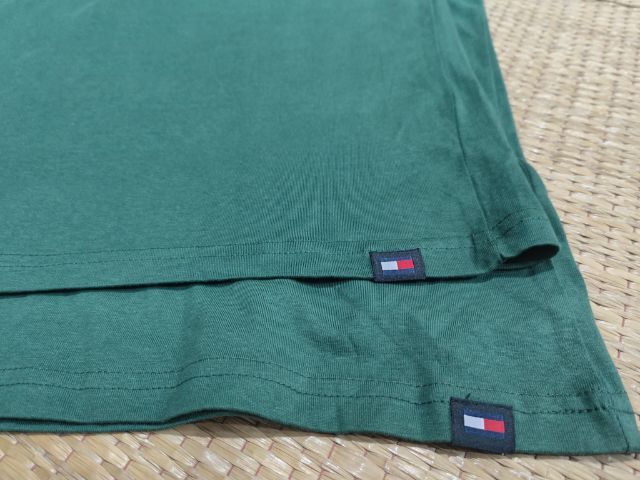เสื้อยืดคอกลม TOMMY สายเขียว รูปที่ 9