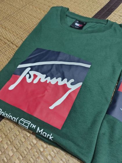 เสื้อยืดคอกลม TOMMY สายเขียว รูปที่ 5