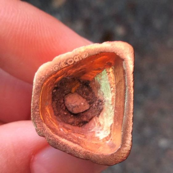 รูปหล่อหลวงปู่สี สิริญาโณ (เลข ๑๕๐๓๒) วัด ป่าศรีมงคล รุ่น ฉลองครบ ๒๒๒ ปี จังหวัดอุบลราชธานี ปี ๒๕๕๗ พร้อมกล่องเดิม รูปที่ 4