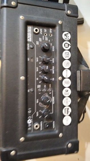 แอมป์กีต้าร์ black star id core20v2 สภาพดี ไม่ค่อยได้ใช้งาน เอฟเฟคเยอะ พร้อมเล่น เน้นมารับเองครับ ถ้าส่ง คิดเพิ่มตามตริง