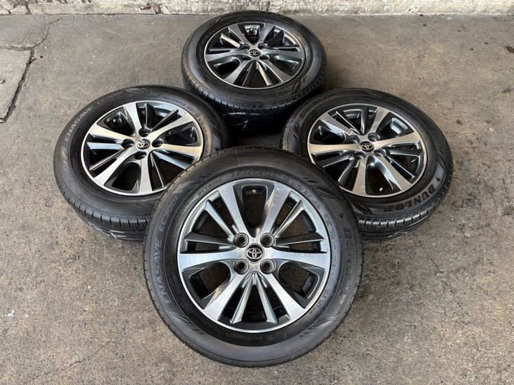 15" ล้อแม็กขอบ15 TOYOTA YARIS ใส่ VIOS ได้เลยจ้า มีรอยตามการใช้งาน พร้อมยางDUNLOP185-65-15 ปี23 ปีแท้ 