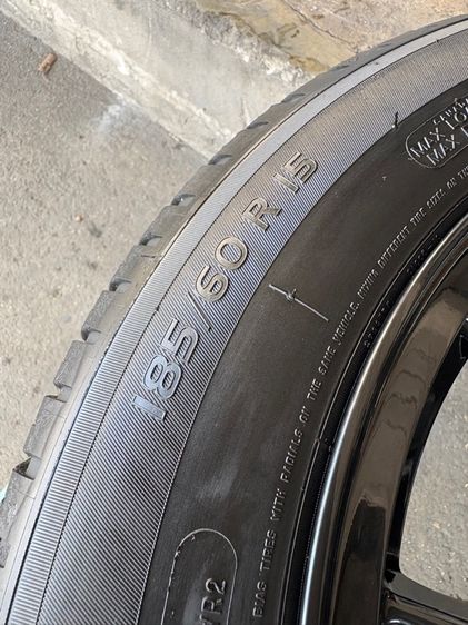 ล้อแม็กมือ1 ขอบ15 TC005 4รู100 กว้าง7 ออฟ35 สีดำเงา งานSEVENFIFTH งานสวยมาก  พร้อมยางมือ2 MICHELIN185-60-15 ปี23 ปีแท้  รูปที่ 8