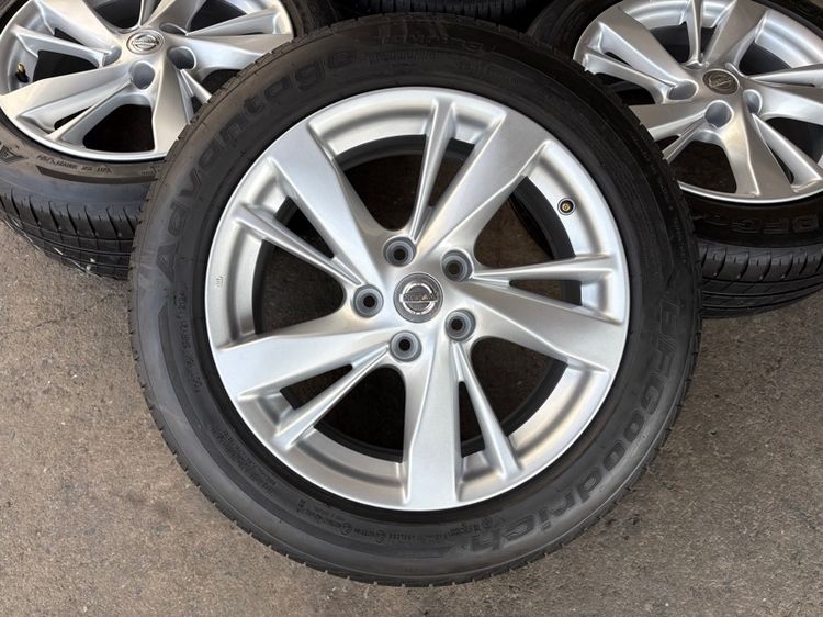ล้อแม็กขอบ17 NISSAN TEANA (ล้อทำสีมาใหม่เพื่อความสวยงาม ไม่มีซ่อม) พร้อมยางBFGOODRICH215-55-17 ปี24 ปีแท้  รูปที่ 2