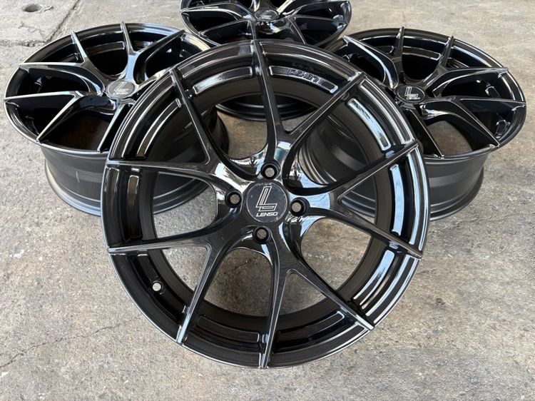 ล้อแม็กขอบ17 LENSO ก้านY 4รู100 กว้าง7.5 ออฟ35 สีดำเงา สภาพสวยมากๆ (ล้อทำสีมาใหม่เพื่อความสวยงาม ไม่มีซ่อม) รูปที่ 2