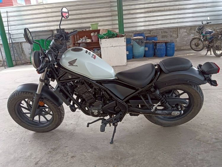 Honda rebel300 รูปที่ 2