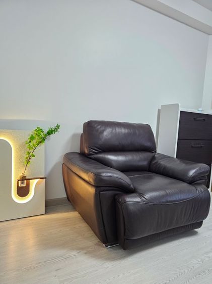 โซฟาหนัง 90 ซม สีน้ำตาลเข้ม สีโอ๊ค รูปที่ 2