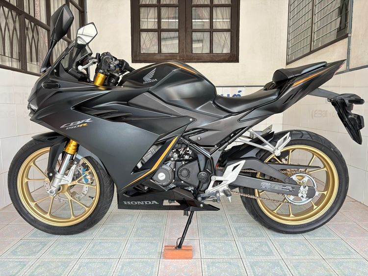 Honda CBR150 ABS    วิ่ง 7,000 โล ปี67 รูปที่ 4