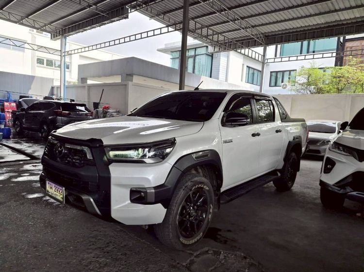 Toyota Hilux Revo 2023 Double Cab Prerunner 2x4 2.4 Rocco Pickup ดีเซล ไม่ติดแก๊ส เกียร์อัตโนมัติ ขาว รูปที่ 2