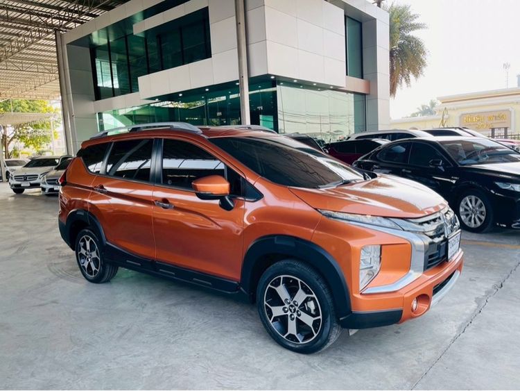 Mitsubishi Xpander Cross 2020 1.5 Utility-car เบนซิน ไม่ติดแก๊ส เกียร์อัตโนมัติ ส้ม