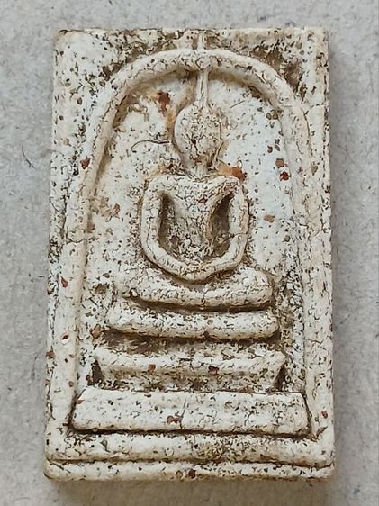 พระสมเด็จวัดระฆัง พิมพ์ใหญ่ เกศทะลุซุ้ม