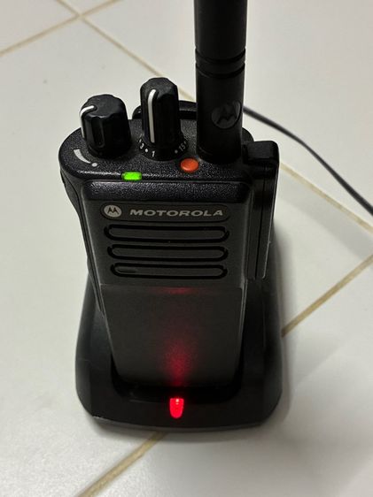 ขายด่วน Motorola XiR P8608i VHF แท้ ครบชุด  สภาพพร้อมลุย