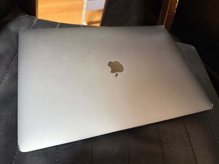macbook pro 15" a1707 