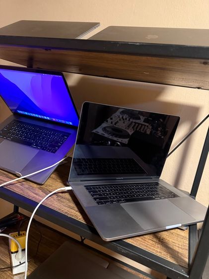 macbook pro 15" a1707  รูปที่ 8