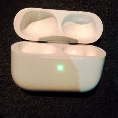 เคสชาร์จ Air pod pro รูปที่ 4