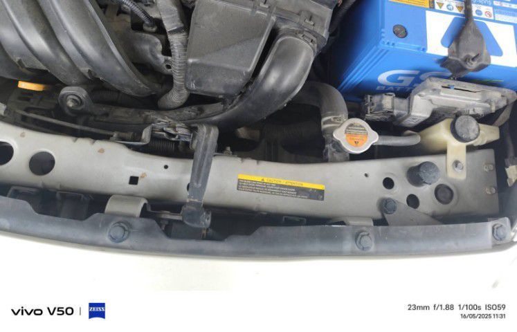 Nissan March 2011 1.2 E Sedan เบนซิน ไม่ติดแก๊ส เกียร์อัตโนมัติ ขาว รูปที่ 4