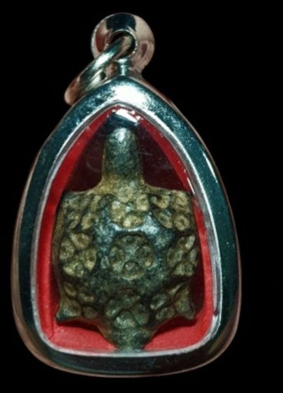 พญาเต่าเนื้อโลหะผสม เก่า ตอกโค๊ตดอกจันทร์ รอบตัว รูปที่ 2