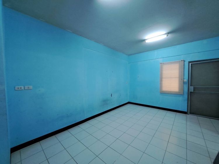 อื่นๆ ไม่อนุญาต ไม่มี 2010 เอื้ออาทร มีนบุรี รูปที่ 2