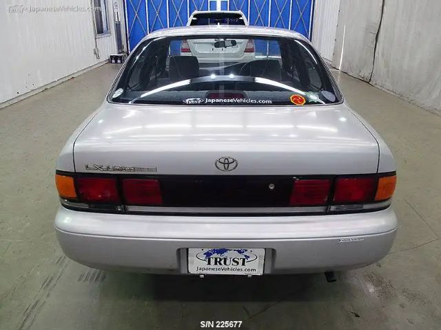  โตโยต้า SPRINTER XE AE1001993

 รูปที่ 9