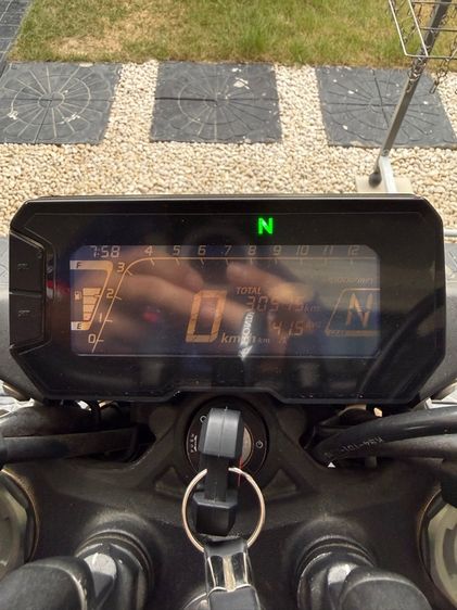 CB150R รูปที่ 6