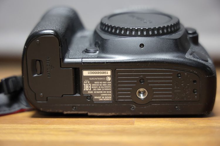 ขายกล้อง Canon 5D Mark VI (สภาพมือหนึ่งใหม่มาก) รูปที่ 7