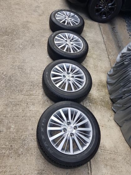 ขายล้อแม็ก City ขอบ 15 พร้อมยาง Maxxis 185 60 R15