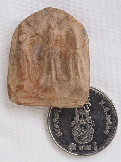 พระเนื้อดิน 12116818