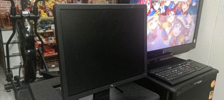 จอคอม17"ยี่ห้อDELLสภาพดีมากแจ่มๆ รูปที่ 2