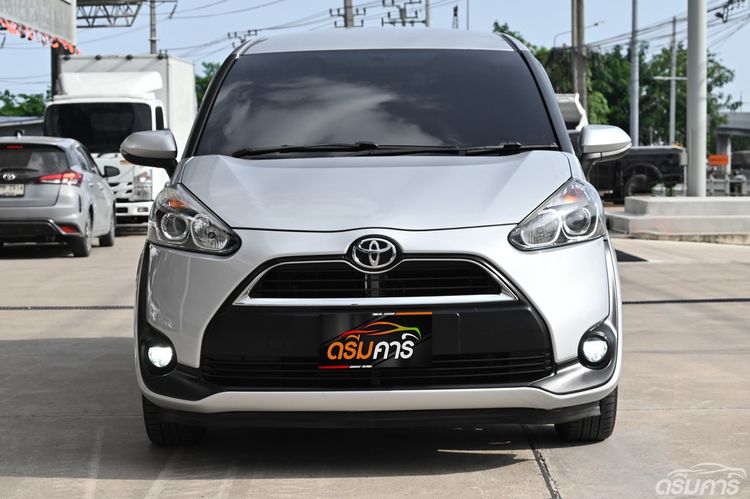 Toyota Sienta 2018 1.5 G Utility-car เบนซิน ไม่ติดแก๊ส เกียร์อัตโนมัติ บรอนซ์เงิน รูปที่ 2