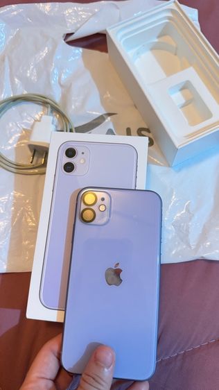 iPhone 11 สีม่วง 128 GB รูปที่ 2