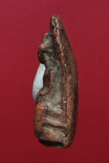 พระรอดลำพูนสวยๆค่ะเก่าค่ะ รูปที่ 4