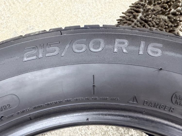 ยางขอบ 16” ยี่ห้อ MICHELIN รุ่น ENERGY XM2 ขนาด 215-60R16 ปี 21 มีปะ สตรีม 1 แผล ดอกสวย พร้อมใช้งาน รูปที่ 3