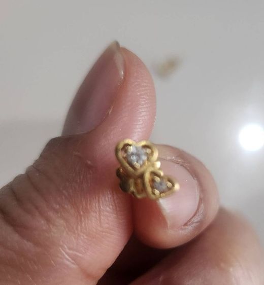 ตุ้มหูทองฝั่งเพชรแท้ รูปที่ 4