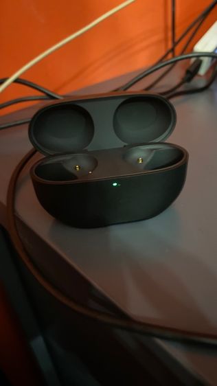 ขายเคสชาร์จหูฟัง sony wf-1000xm5 สีดำ 850 บาท