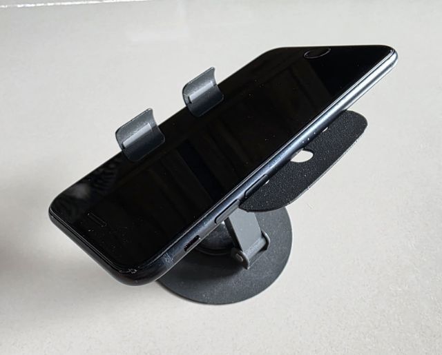 IPhone se 3 Midnight 64GB รูปที่ 5