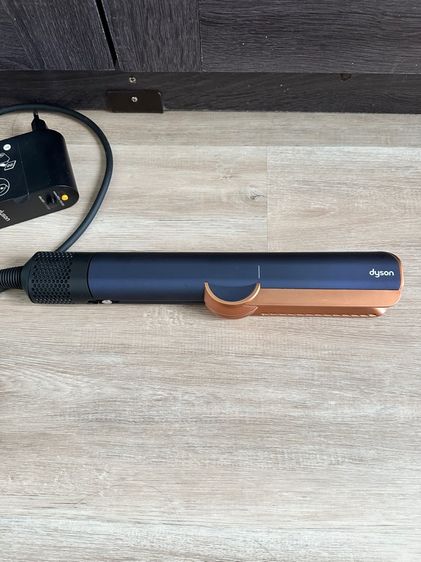 Dyson Airstrait dryer and straightener 