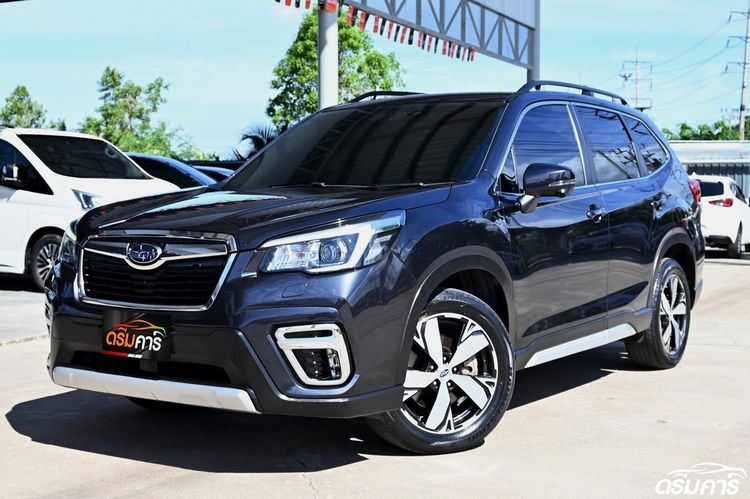 รถ Subaru Forester 2.0 S ES 4WD สี เทา