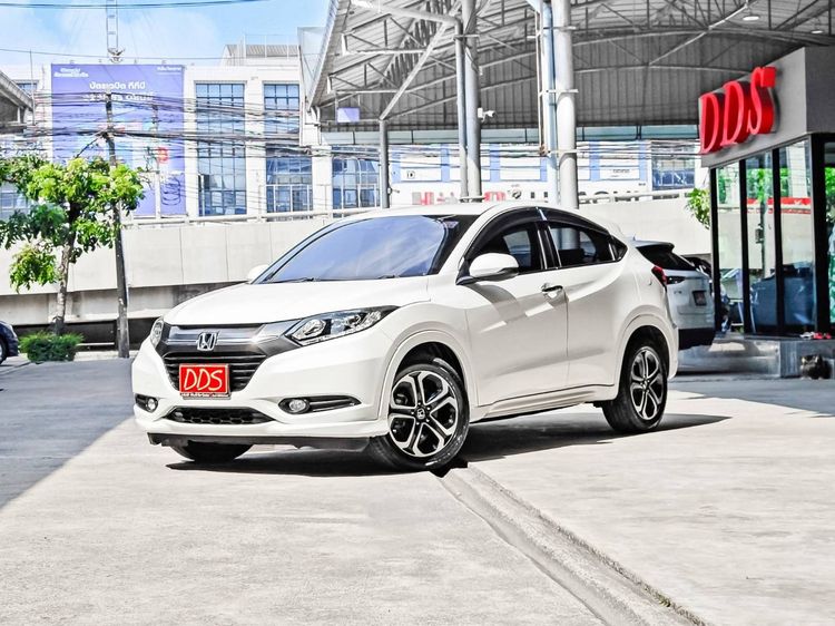 รถ Honda HR-V 1.8 E Limited สี ขาว