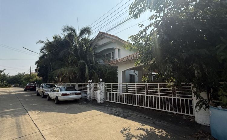 อื่นๆ ไม่มี สร้างเสร็จก่อน 2010 ขายผ่านการประมูล รหัส 1305010 บ้านเดี่ยว 2 ชั้น สารินซิตี้ (บ้านเฉลียงจันทร์) สมุทรสาคร รูปที่ 3