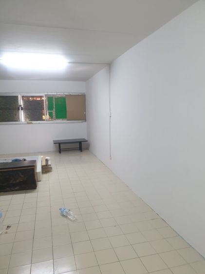 ไม่มี สร้างเสร็จก่อน 2010 เลี้ยงสัตว์ได้ ไม่ใช่ ให้เช่าคอนโดป๊อปปูล่าT7ชั้น2ห้องมุม32ตรม. รูปที่ 2