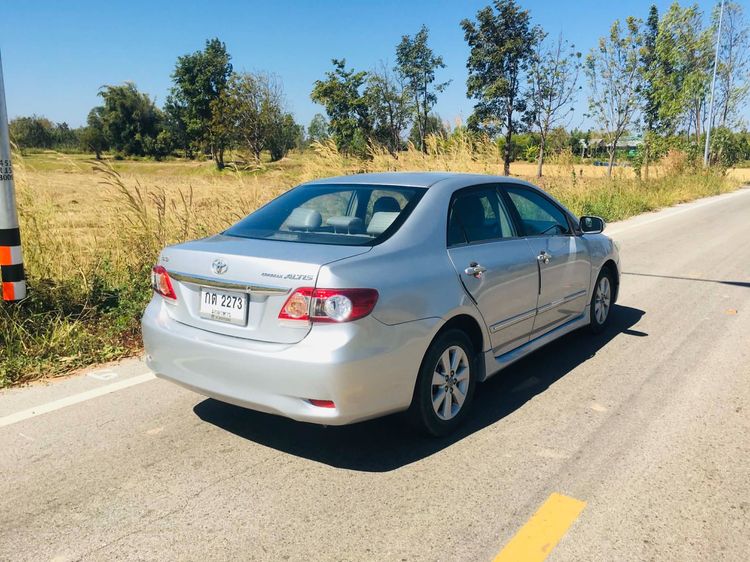 Toyota Altis 2013 1.6 E CNG Sedan เบนซิน NGV เกียร์อัตโนมัติ บรอนซ์เงิน รูปที่ 4
