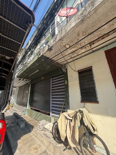 ด่วน ขาย อาคารพาณิชย์ 2 ชั้น 3 คูหา พัฒนาการ ซ.2 ใกล้ Airport Rail Link รามคำแหง  ทางด่วน เจ้าของขายเอง รูปที่ 3