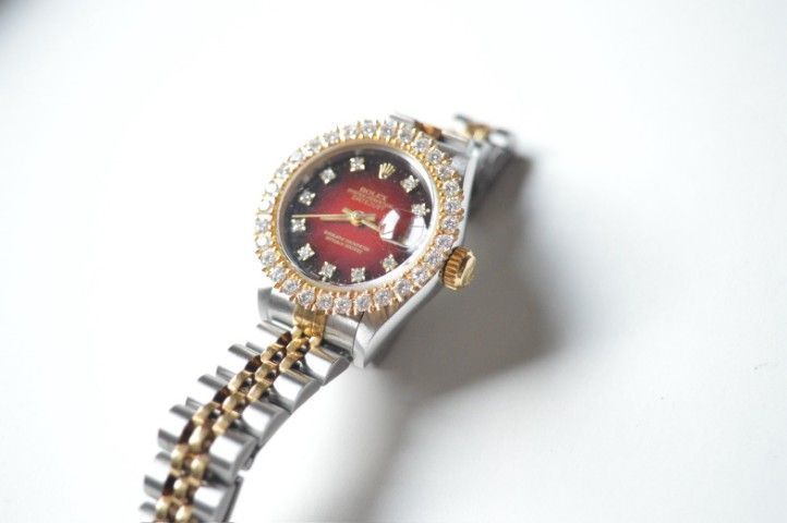 📌 Rolex Datejust หน้าแดงหายาก ขอบเพชร รูปที่ 17