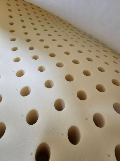 ท็อปเปอร์ ยางพาราแท้ รุ่น Firm Topper ขนาด 3.5 ฟุต หนา 2 นิ้ว (ไม่รวมเตียง) ส่งต่อมือสอง สภาพดี ไม่มีตําหนิ รูปที่ 7