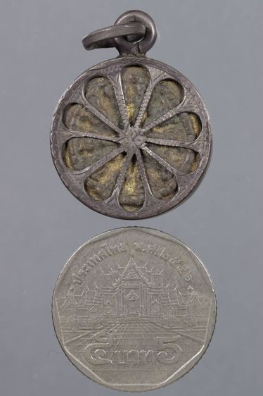 พระเครื่อง รูปที่ 3